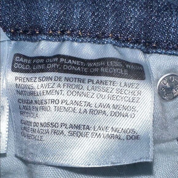 Levi's Women's Dark Blue Boot Cut Jeans - Picture 7 of 8